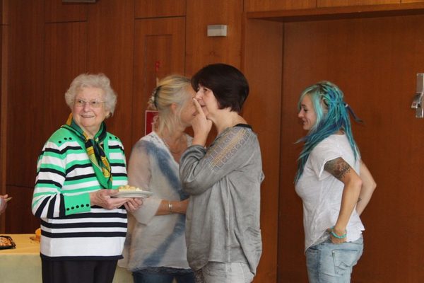 Foto 6 von 14 aus der Galerie Frauen Kaffeetreff 2016