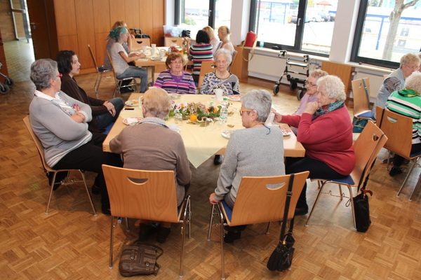 Foto 13 von 14 aus der Galerie Frauen Kaffeetreff 2016